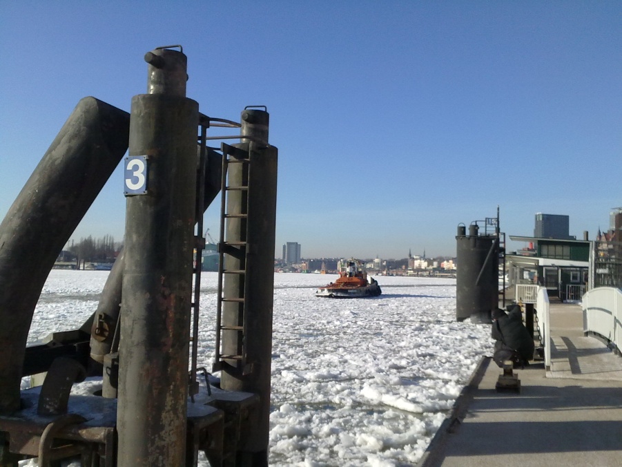 harbour in winter 4