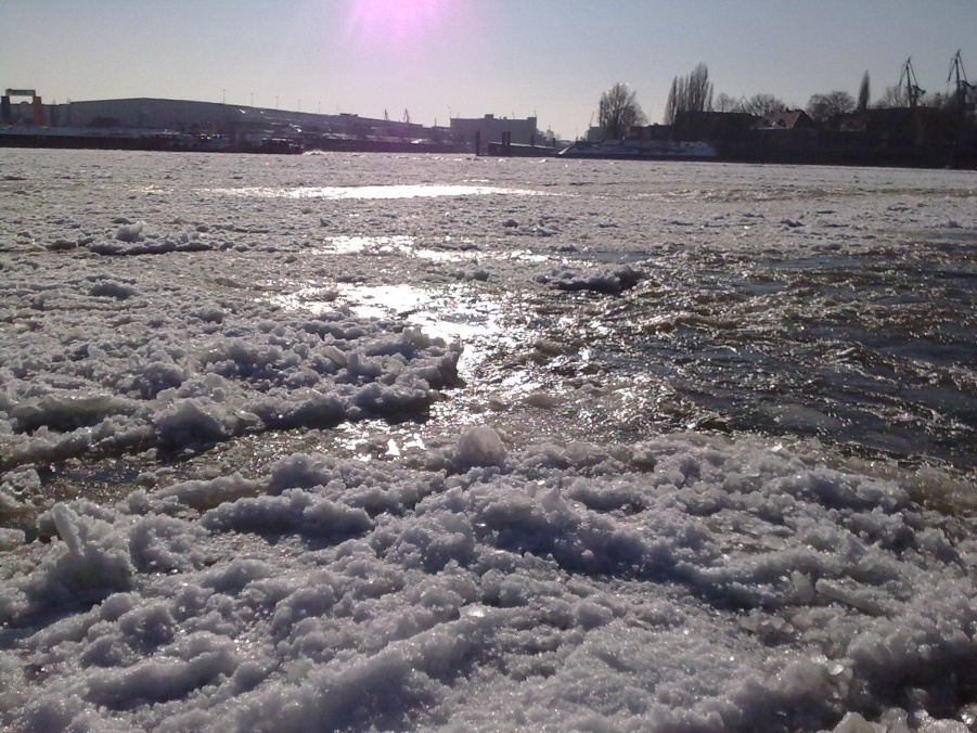 harbour in winter 7