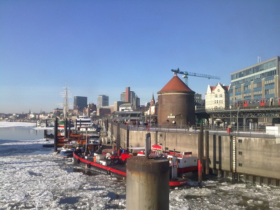 harbour in winter 8